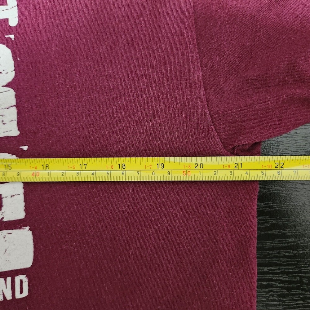 GILDAN Men's Burgundy Crew Neck Graphic Print T Shirt Size L - Picture 5 of 6